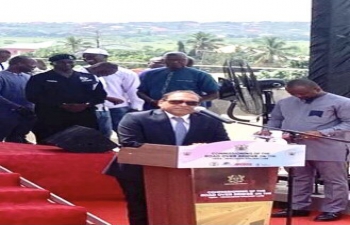 High Commissioner along with the President of Ghana inspected parts of Tema-Mpakadan Railway built with assistance from India 