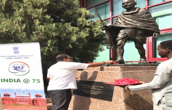 MartyrsDay was celebrated in Accra with floral tributes to Mahatma Gandhi 